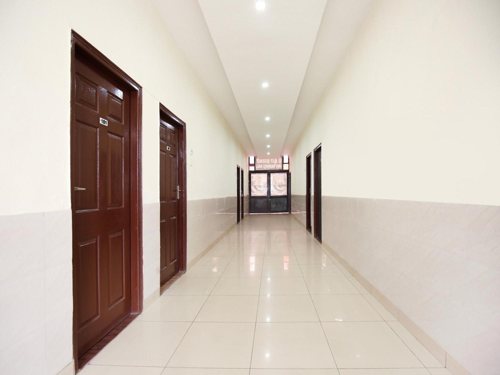 Oyo Flagship Hotel Le Aley Regency Ludhiana Exterior foto